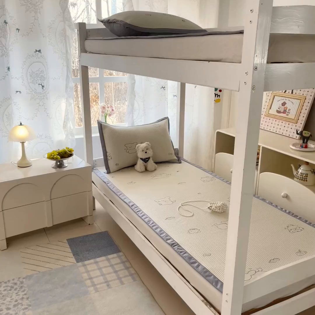 91家纺网 家纺一手货源 找家纺 川悦生活 2026新款凉感凉豆豆学生宿舍软席 朴朴小旺