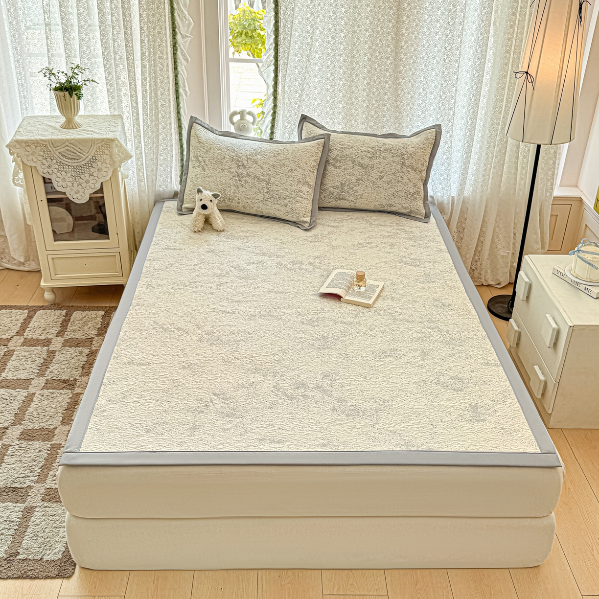 91家纺网 家纺一手货源 找家纺 川悦生活 2026新款PE凉感提花豆豆席平铺款三件套 尼尔-星灰