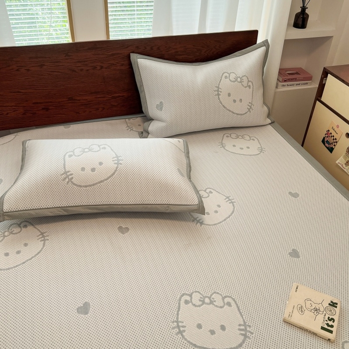 91家纺网 家纺一手货源 找家纺 川悦生活 2026新款PE凉感提花豆豆席平铺款三件套 爱心猫咪-月白