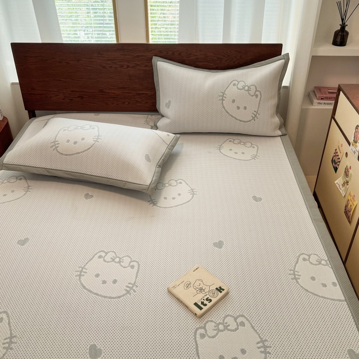 91家纺网 家纺一手货源 找家纺 川悦生活 2026新款PE凉感提花豆豆席平铺款三件套 爱心猫咪-月白