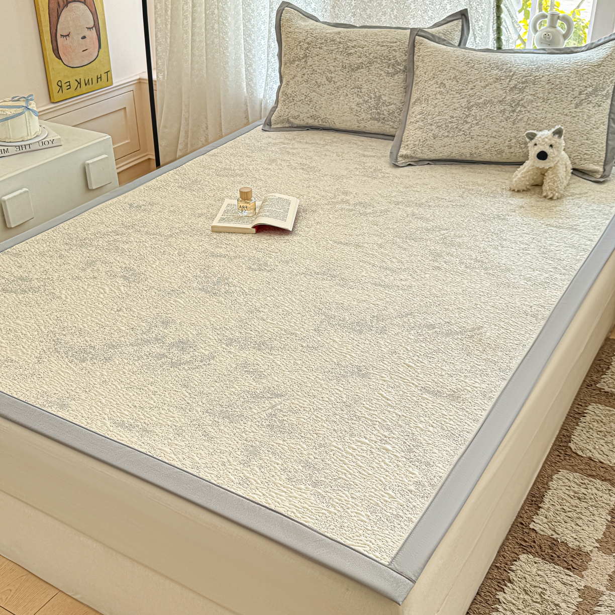 91家纺网 家纺一手货源 找家纺 川悦生活 2026新款PE凉感提花豆豆席平铺款三件套 尼尔-星灰