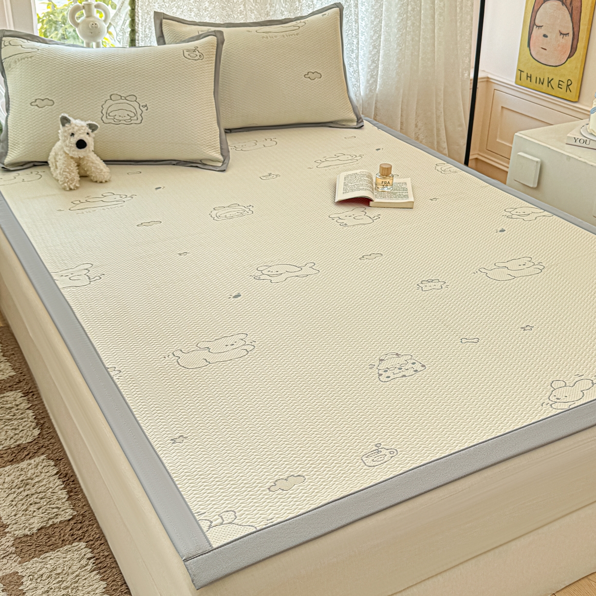 91家纺网 家纺一手货源 找家纺 川悦生活 2026新款PE凉感提花豆豆席平铺款三件套 朴朴小旺