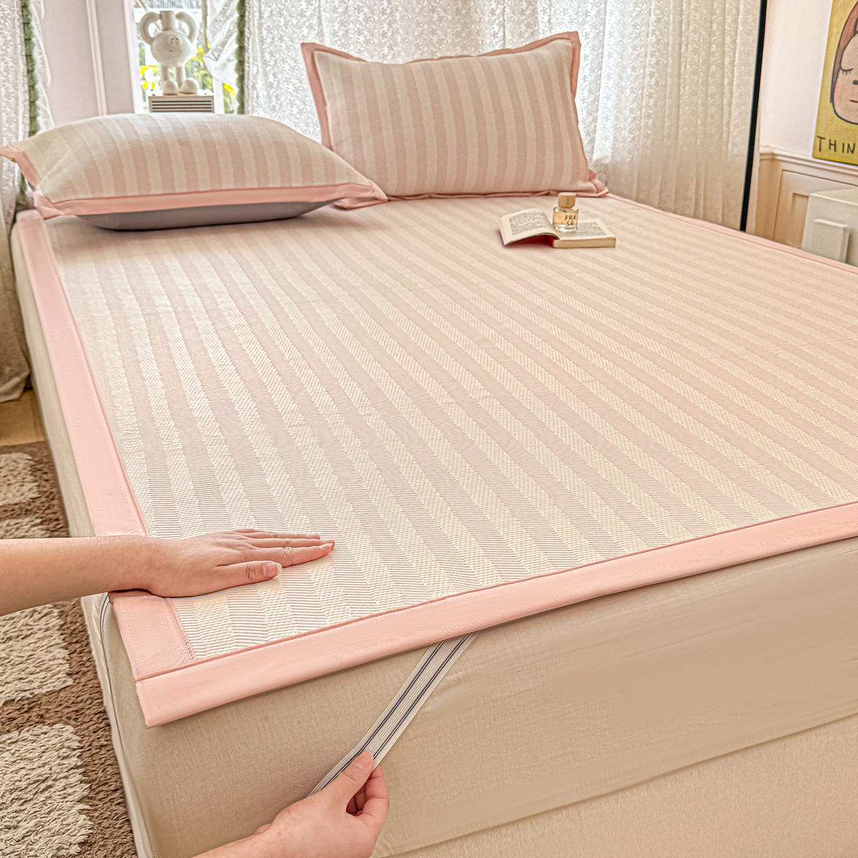 91家纺网 家纺一手货源 找家纺 川悦生活 2026新款PE凉感提花豆豆席平铺款三件套 甜心-奶粉