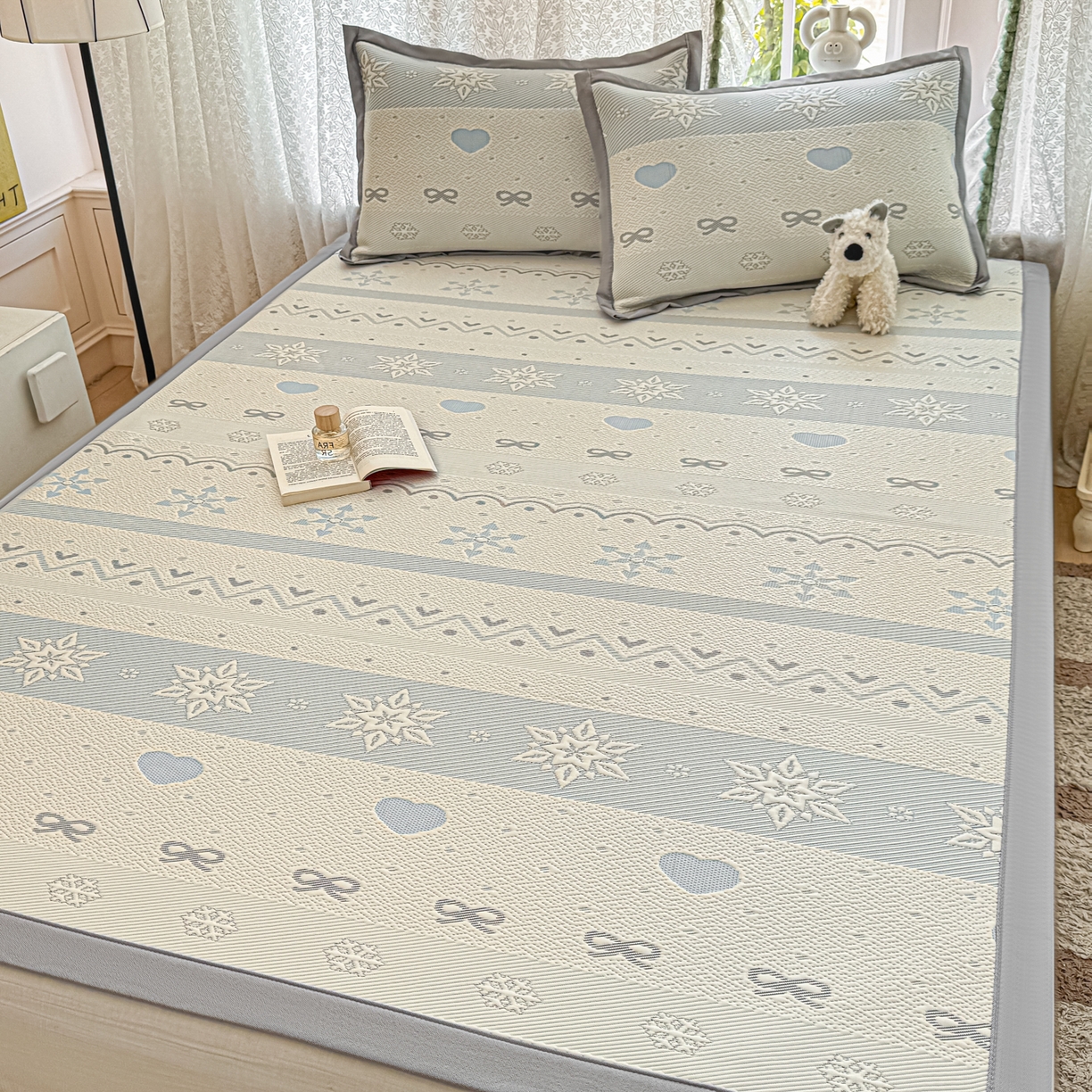 91家纺网 家纺一手货源 找家纺 川悦生活 2026新款PE凉感提花豆豆席平铺款三件套 费尔冰雪