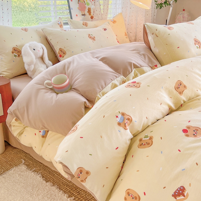 91家纺网 家纺一手货源 找家纺 简冠家纺 2026新款仿棉水洗棉四件套 咖啡熊