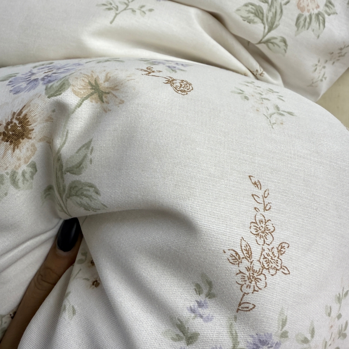 91家纺网 家纺一手货源 找家纺 美丽坊 2026新款跨境外贸爆款高支数高密度全棉纯棉四件套 晨间诗集