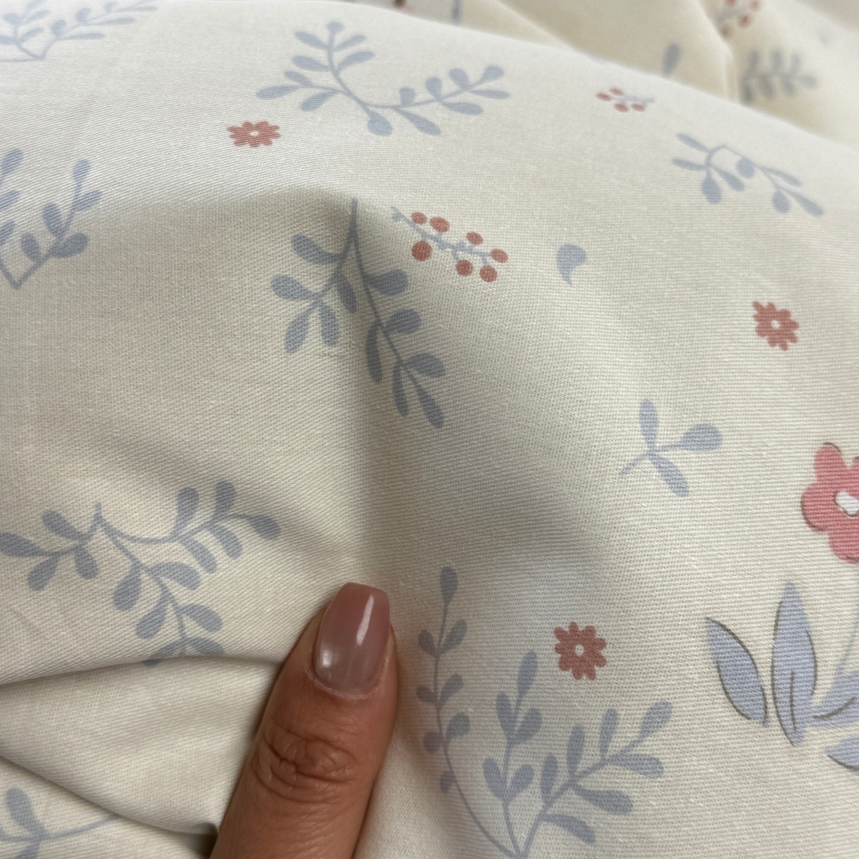 91家纺网 家纺一手货源 找家纺 美丽坊 2026新款跨境外贸爆款高支数高密度全棉纯棉四件套 妮可兔