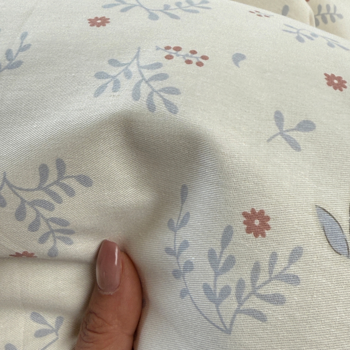 91家纺网 家纺一手货源 找家纺 美丽坊 2026新款跨境外贸爆款高支数高密度全棉纯棉四件套 妮可兔