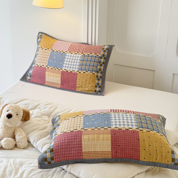 91家纺网 家纺一手货源 找家纺 乐家毛巾被（工厂自产自销） 2026新款全棉A类母婴级卡通软绵绵系列枕巾隔汗巾 复古拼布格