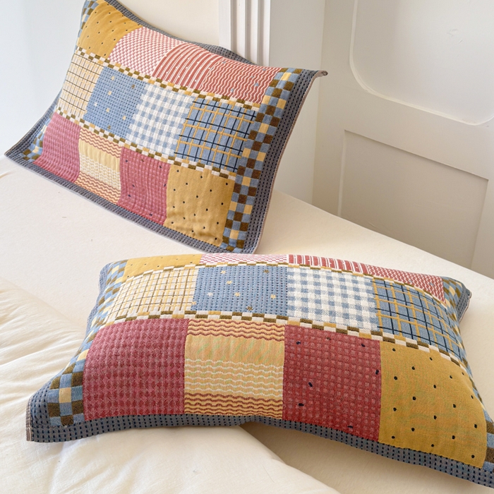 91家纺网 家纺一手货源 找家纺 乐家毛巾被（工厂自产自销） 2026新款全棉A类母婴级卡通软绵绵系列枕巾隔汗巾 复古拼布格