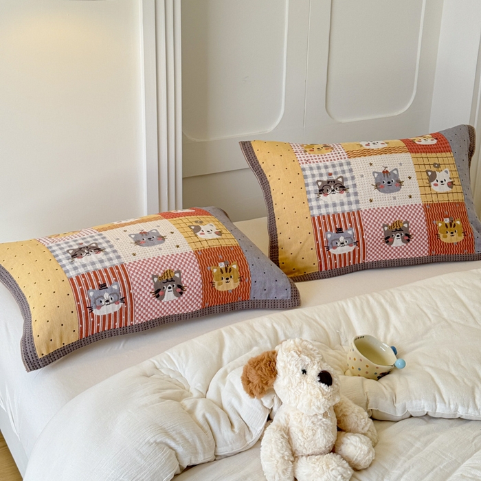 91家纺网 家纺一手货源 找家纺 乐家毛巾被（工厂自产自销） 2026新款全棉A类母婴级卡通软绵绵系列枕巾隔汗巾 格子花猫