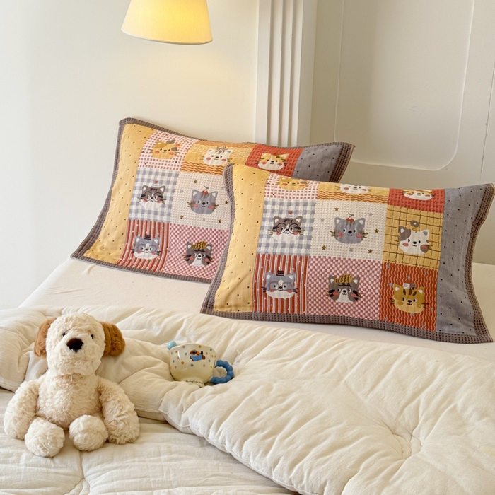 91家纺网 家纺一手货源 找家纺 乐家毛巾被（工厂自产自销） 2026新款全棉A类母婴级卡通软绵绵系列枕巾隔汗巾 格子花猫