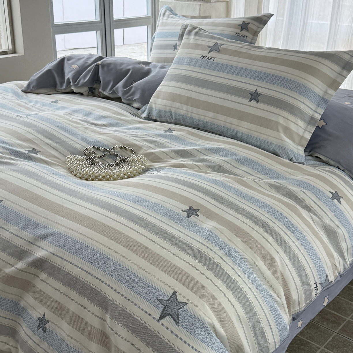 91家纺网 家纺一手货源 找家纺 美丽坊 2026新款跨境外贸爆款高支数高密度全棉纯棉四件套 天真蓝