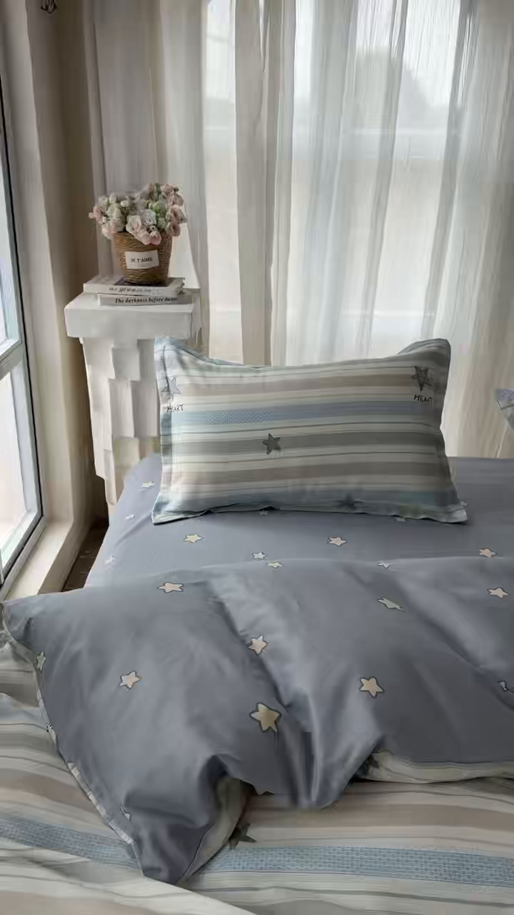 91家纺网 家纺一手货源 找家纺 美丽坊 2026新款跨境外贸爆款高支数高密度全棉纯棉四件套 天真蓝