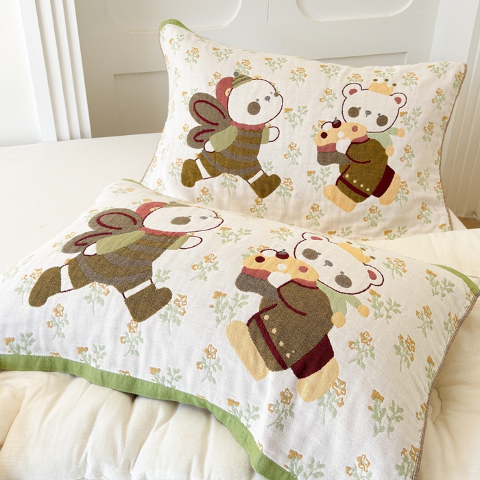 乐家毛巾被（工厂自产自销） 2026新款全棉A类母婴级卡通软绵绵系列枕巾隔汗巾 蜜语熊宝