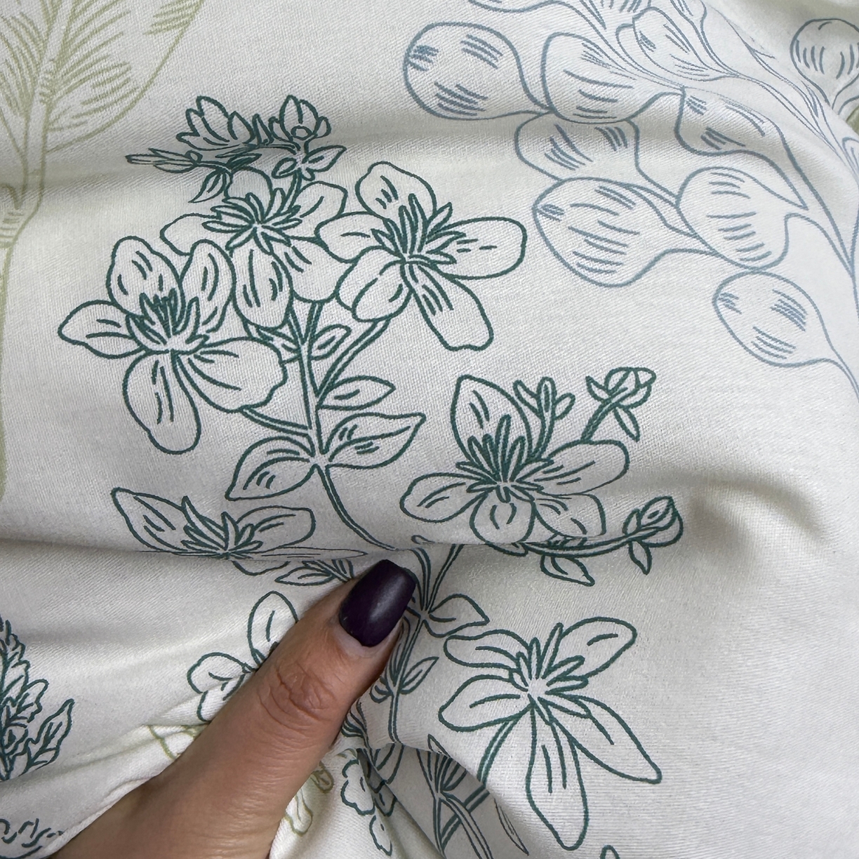 91家纺网 家纺一手货源 找家纺 美丽坊 2026新款跨境外贸爆款高支数高密度全棉纯棉四件套 在林间