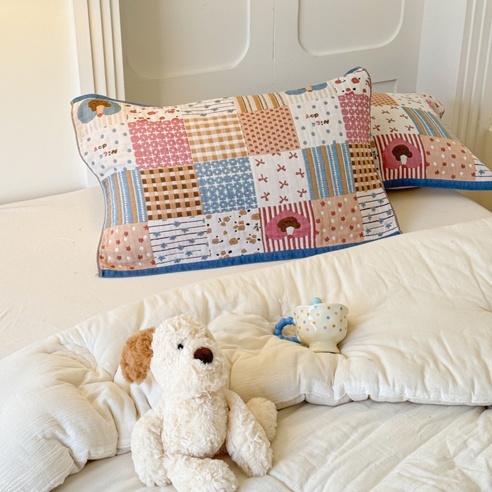 91家纺网 家纺一手货源 找家纺 乐家毛巾被（工厂自产自销） 2026新款全棉A类母婴级卡通软绵绵系列枕巾隔汗巾 拼格蛋糕