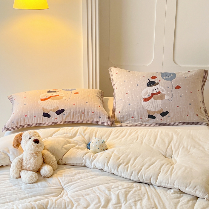 91家纺网 家纺一手货源 找家纺 乐家毛巾被（工厂自产自销） 2026新款全棉A类母婴级卡通软绵绵系列枕巾隔汗巾 气球小白兔