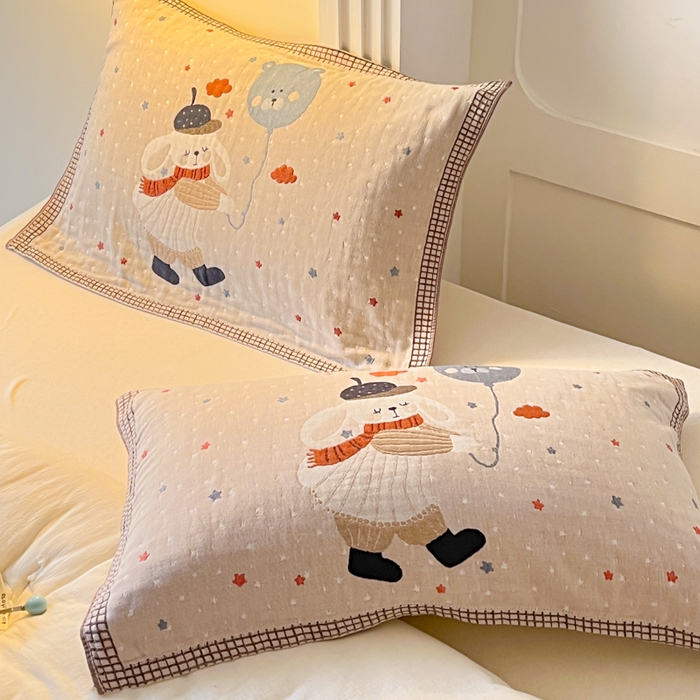 91家纺网 家纺一手货源 找家纺 乐家毛巾被（工厂自产自销） 2026新款全棉A类母婴级卡通软绵绵系列枕巾隔汗巾 气球小白兔