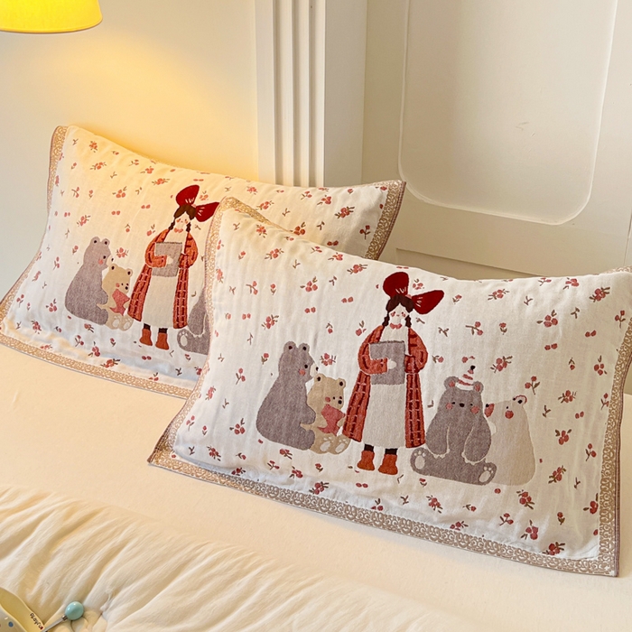 91家纺网 家纺一手货源 找家纺 乐家毛巾被（工厂自产自销） 2026新款全棉A类母婴级卡通软绵绵系列枕巾隔汗巾 听课小熊