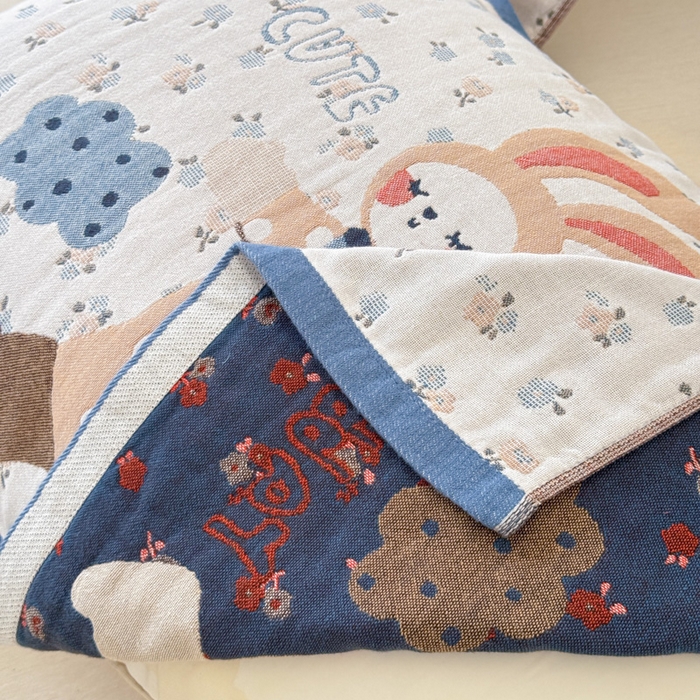 91家纺网 家纺一手货源 找家纺 乐家毛巾被（工厂自产自销） 2026新款全棉A类母婴级卡通软绵绵系列枕巾隔汗巾 云朵小兔