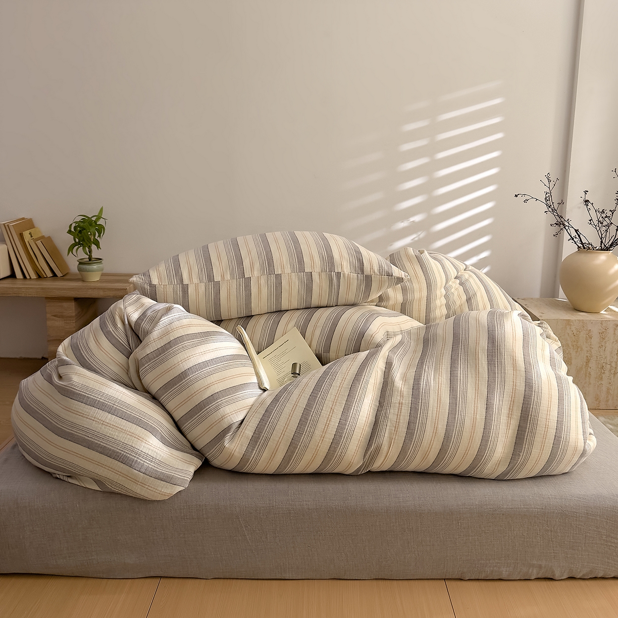 91家纺网 家纺一手货源 找家纺 DoDo 兜兜 2026新款全棉纯棉A类色织皱皱纱四件套 小半-灰