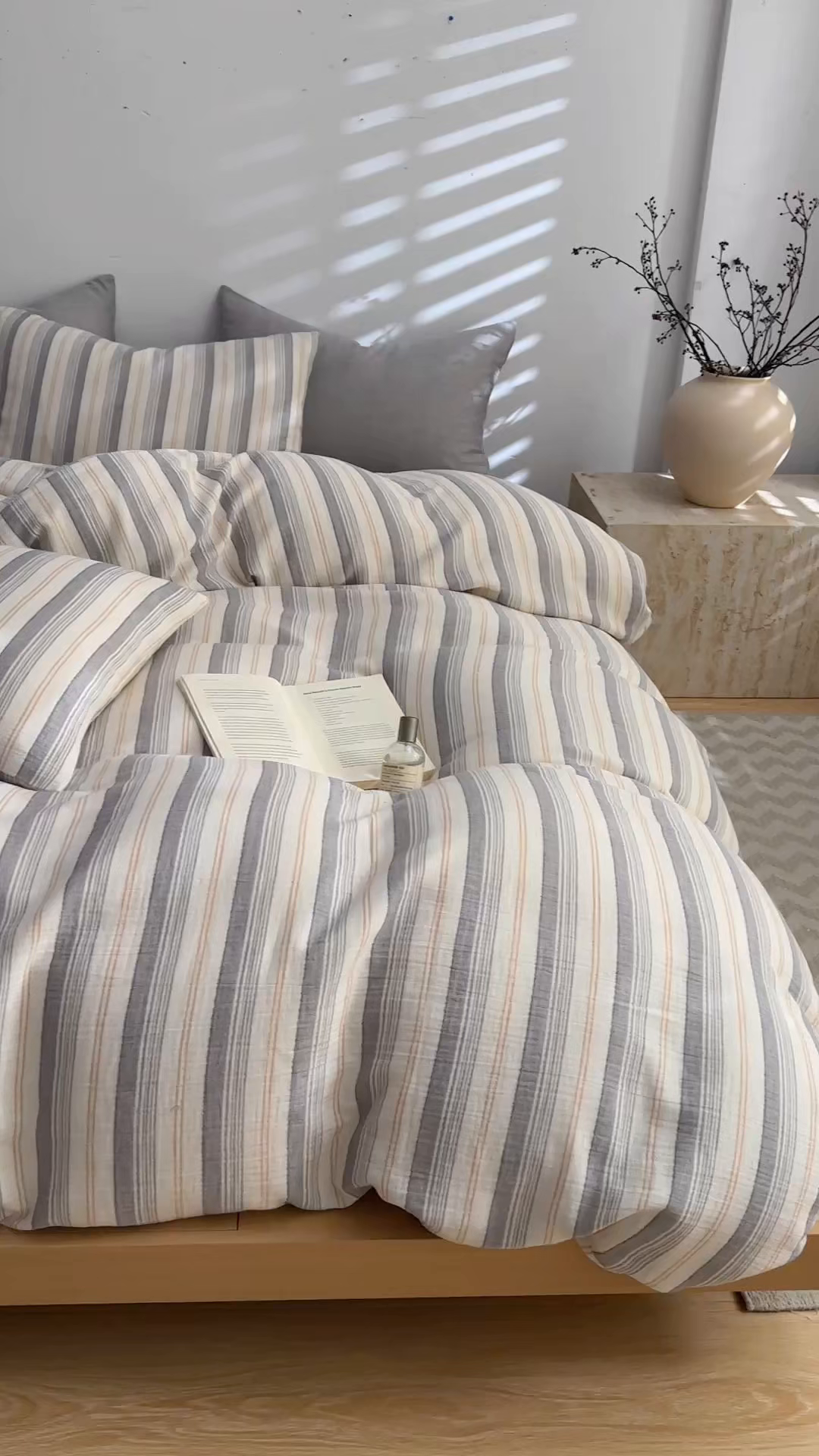 91家纺网 家纺一手货源 找家纺 DoDo 兜兜 2026新款全棉纯棉A类色织皱皱纱四件套 小半-灰