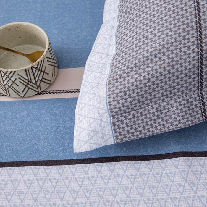 91家纺网 家纺一手货源 找家纺 佳宇轩 2026新款爆款140克独版植物羊绒加厚斜纹磨毛四件套 快乐空间