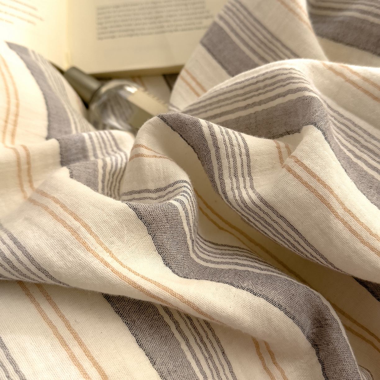 91家纺网 家纺一手货源 找家纺 DoDo 兜兜 2026新全棉纯棉A类色织皱皱纱单床笠单件床笠单品 小半-灰