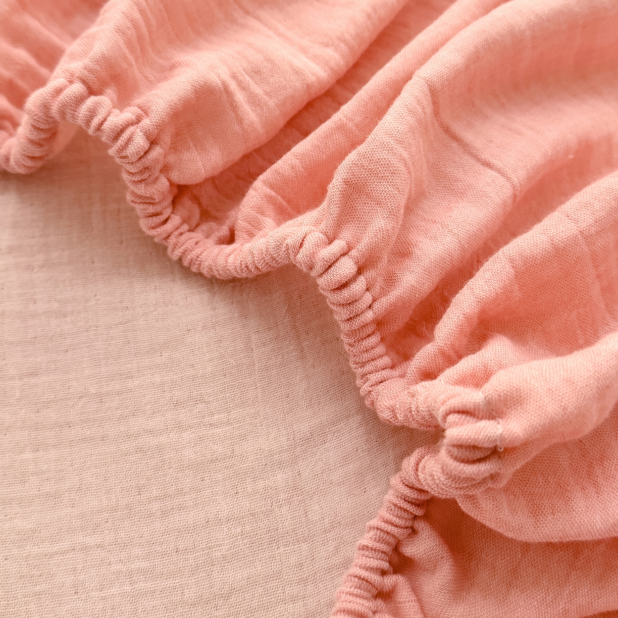 91家纺网 家纺一手货源 找家纺 DoDo 兜兜 2026新全棉纯棉A类色织皱皱纱单床笠单件床笠单品 纯色-芭乐粉