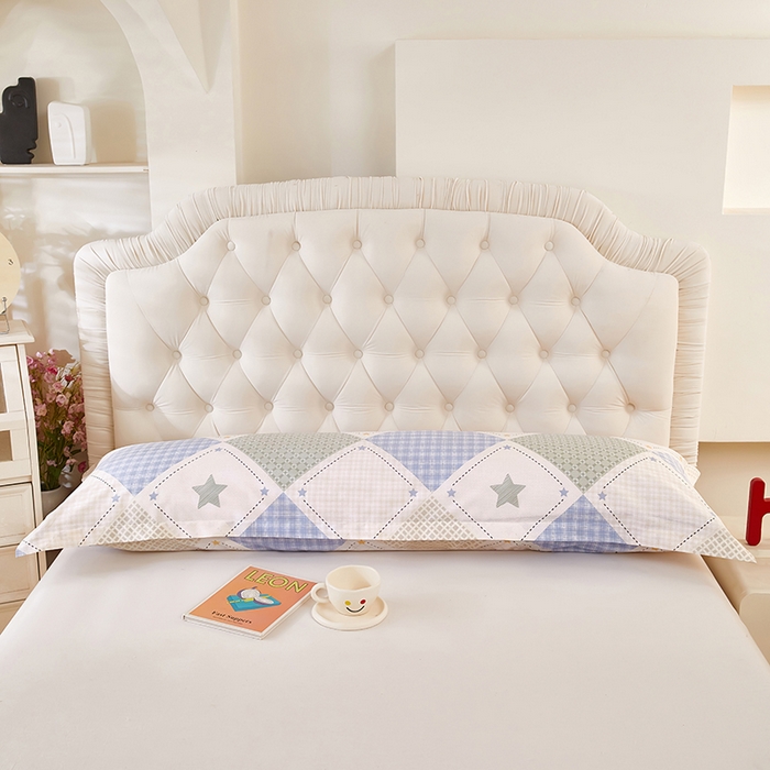 91家纺网 家纺一手货源 找家纺 三盛源 2026新款小清新全棉纯棉双人长枕套靠枕套加长枕芯套单件1.8米学生宿舍 星恋时空