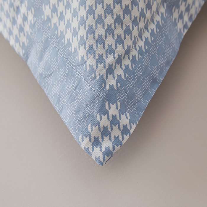 91家纺网 家纺一手货源 找家纺 三盛源 2026新款小清新全棉纯棉双人长枕套靠枕套加长枕芯套单件1.8米学生宿舍 千鸟系