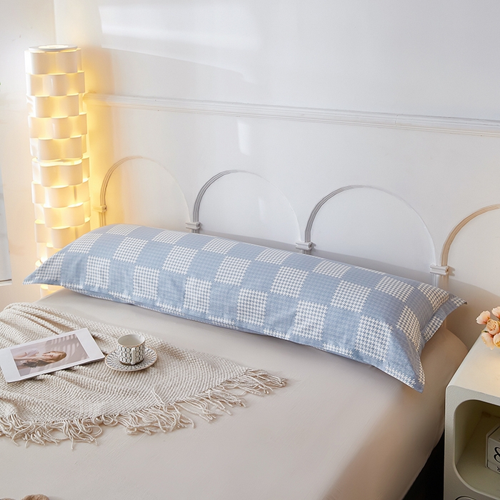 91家纺网 家纺一手货源 找家纺 三盛源 2026新款小清新全棉纯棉双人长枕套靠枕套加长枕芯套单件1.8米学生宿舍 千鸟系