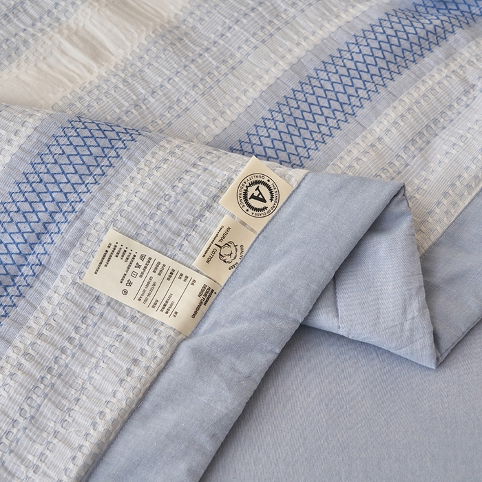 91家纺网 家纺一手货源 找家纺 简如 2026新款里外全棉色织提花夏凉被夏被空调被四件套素条系列 素条-蓝