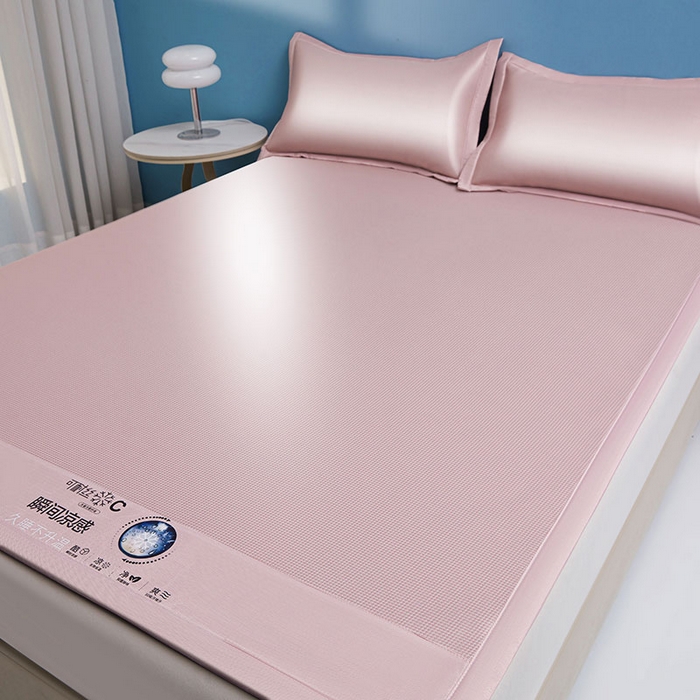 91家纺网 家纺一手货源 找家纺 义博家纺 2026新款碳光提花冰丝席床席款床单款 千鸟格 雅粉