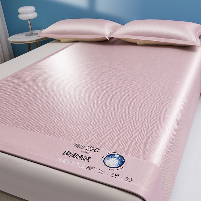 91家纺网 家纺一手货源 找家纺 义博家纺 2026新款碳光提花冰丝席床席款床单款 饼干格 雅粉