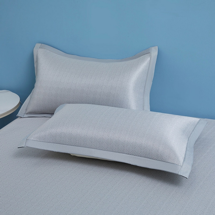 91家纺网 家纺一手货源 找家纺 义博家纺 2026新款碳光提花冰丝席床席款床单款 饼干格 梦灰