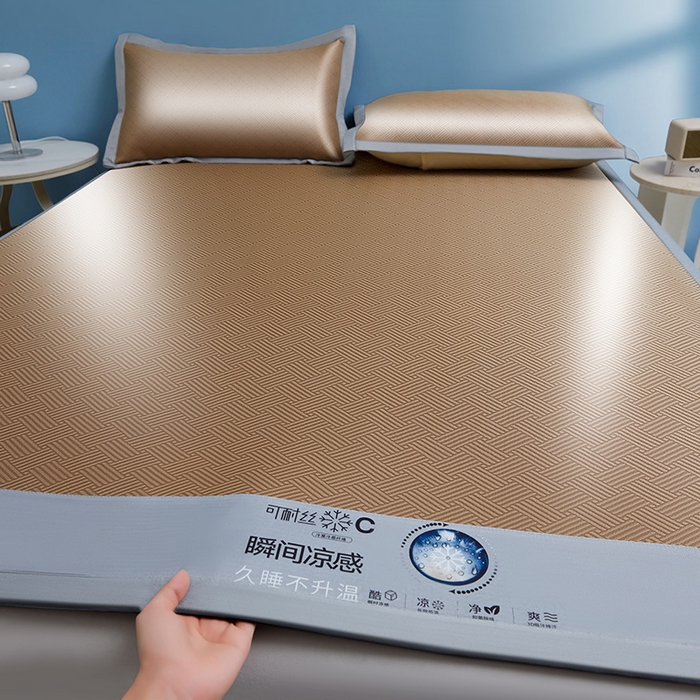 91家纺网 家纺一手货源 找家纺 义博家纺 2026新款碳光提花冰丝席床席款床单款 饼干格 椰棕