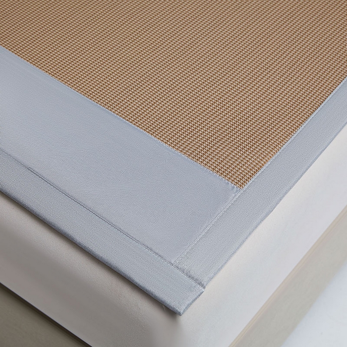 91家纺网 家纺一手货源 找家纺 义博家纺 2026新款碳光提花冰丝席床席款床单款 千鸟格 椰棕