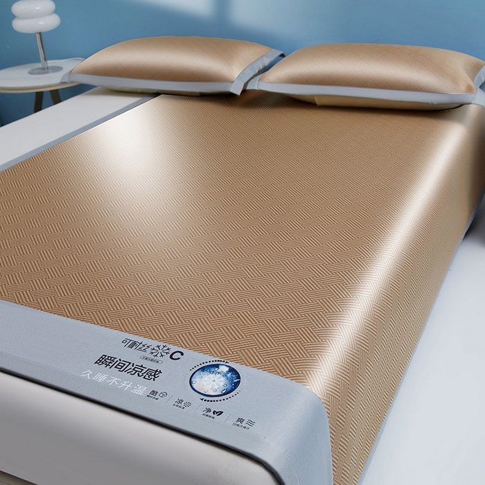 91家纺网 家纺一手货源 找家纺 义博家纺 2026新款碳光提花冰丝席床席款床单款 饼干格 椰棕