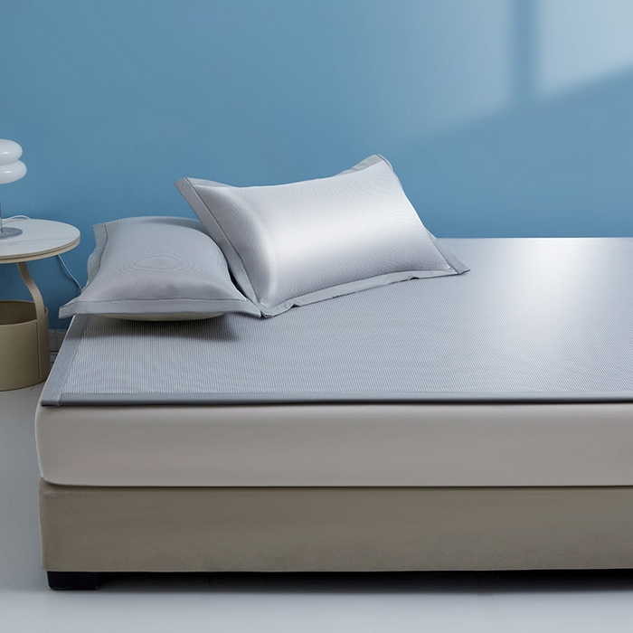 91家纺网 家纺一手货源 找家纺 义博家纺 2026新款碳光提花冰丝席床席款床单款 千鸟格 梦灰