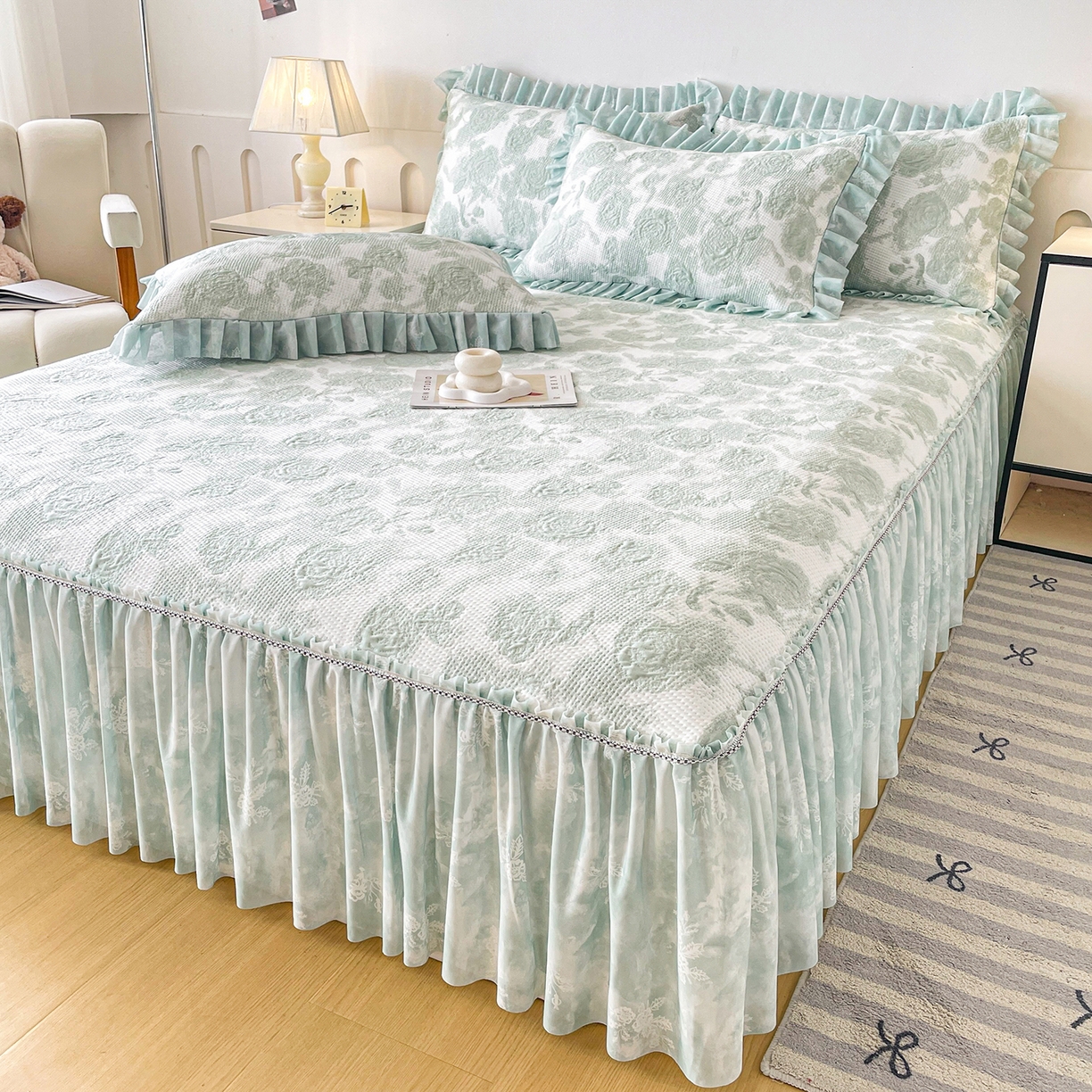 莱凯家纺 2026新款550gPE提花床裙款凉席席子 雾影玫瑰-绿