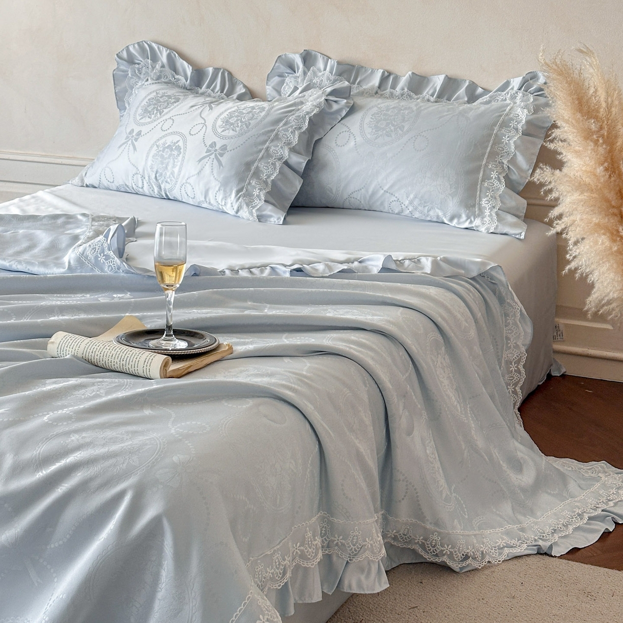 91家纺网 家纺一手货源 找家纺 首尔家纺 2026春夏新款水洗真丝冰丝夏被夏凉被空调被 梦境-天空蓝