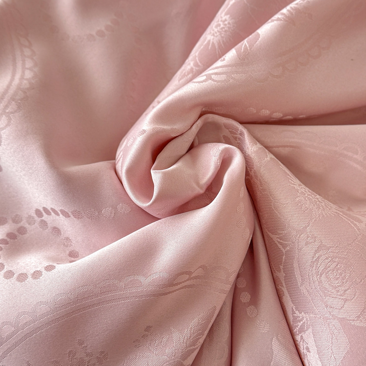 91家纺网 家纺一手货源 找家纺 首尔家纺 2026春夏新款水洗真丝冰丝夏被夏凉被空调被 梦境-豆沙