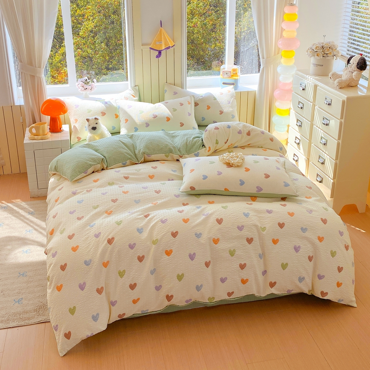 91家纺网 家纺一手货源 找家纺 爱橙家纺（原艾橙家纺） 2026春夏新款A类高品质110克超柔泡芙纱四件套 马卡龙爱心