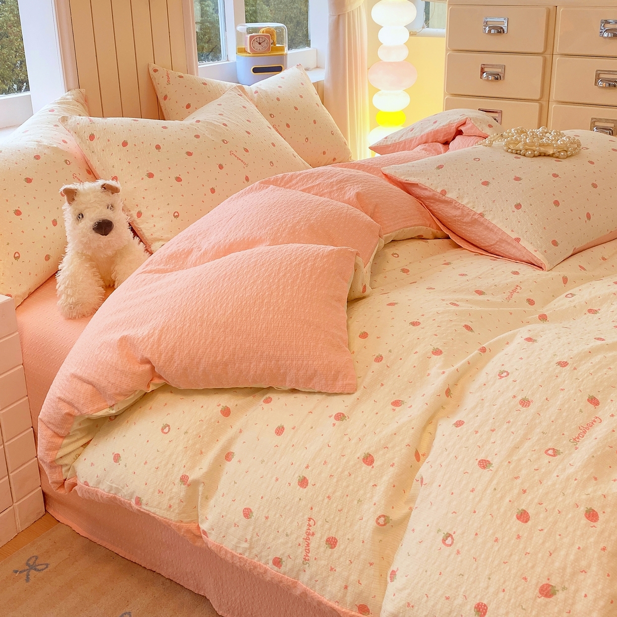 91家纺网 家纺一手货源 找家纺 爱橙家纺（原艾橙家纺） 2026春夏新款A类高品质110克超柔泡芙纱四件套 美莓果