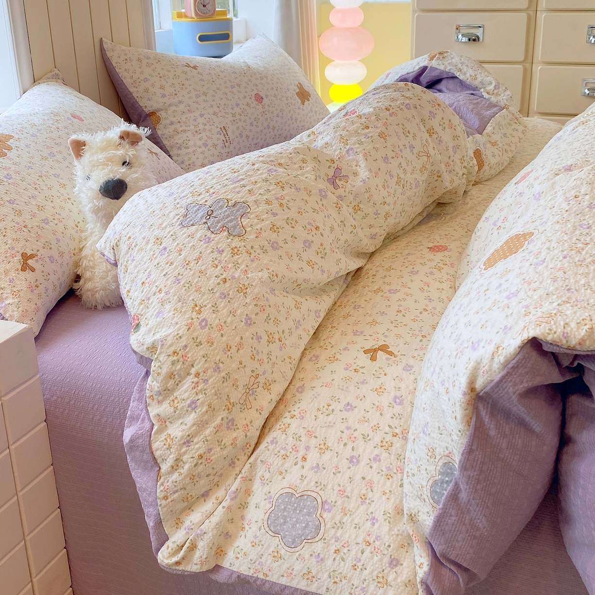 91家纺网 家纺一手货源 找家纺 爱橙家纺（原艾橙家纺） 2026春夏新款A类高品质110克超柔泡芙纱四件套 曲奇小熊