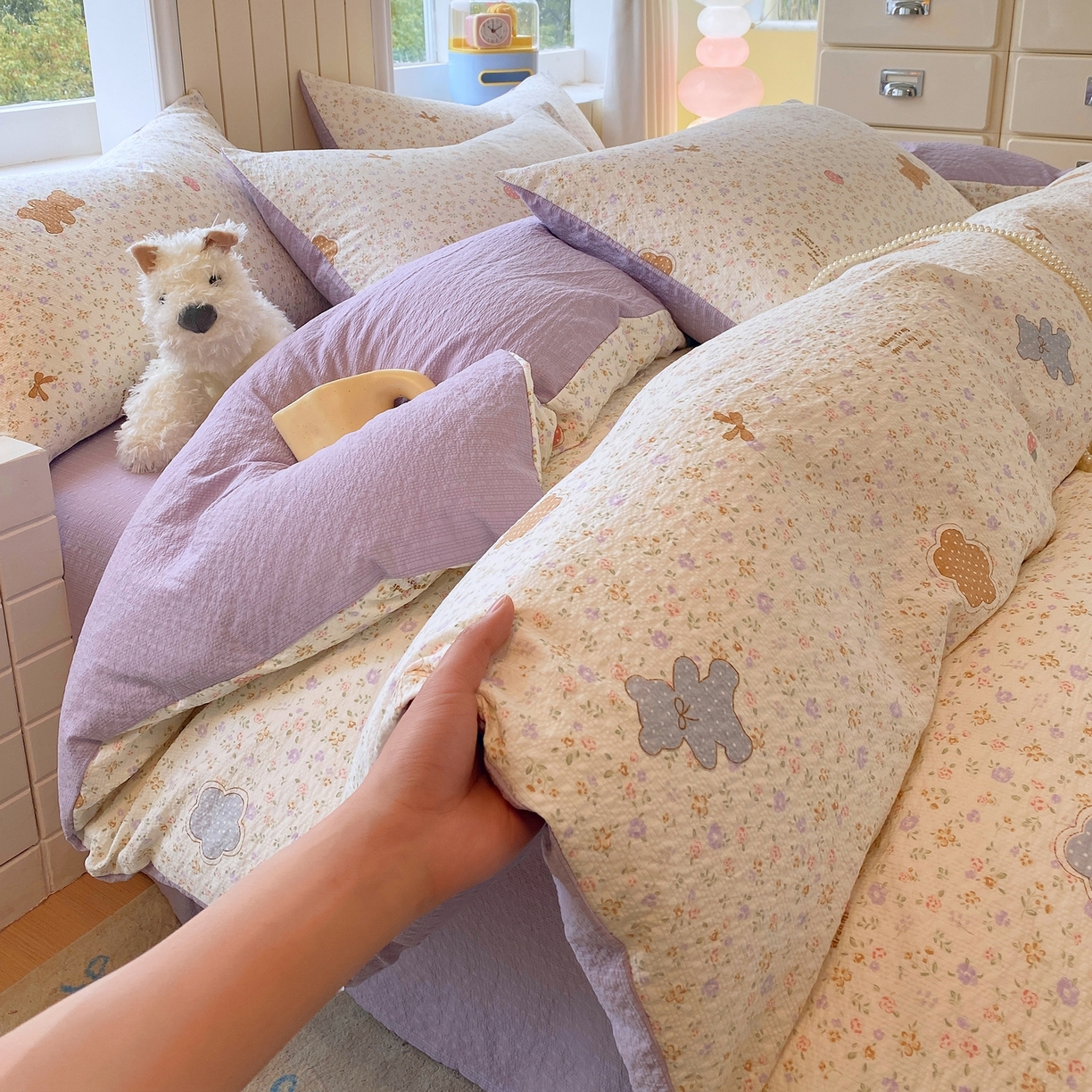 91家纺网 家纺一手货源 找家纺 爱橙家纺（原艾橙家纺） 2026春夏新款A类高品质110克超柔泡芙纱四件套 曲奇小熊