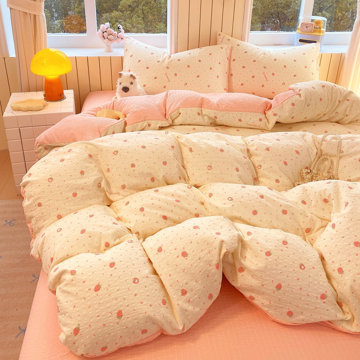 91家纺网 家纺一手货源 找家纺 爱橙家纺（原艾橙家纺） 2026春夏新款A类高品质110克超柔泡芙纱四件套 美莓果