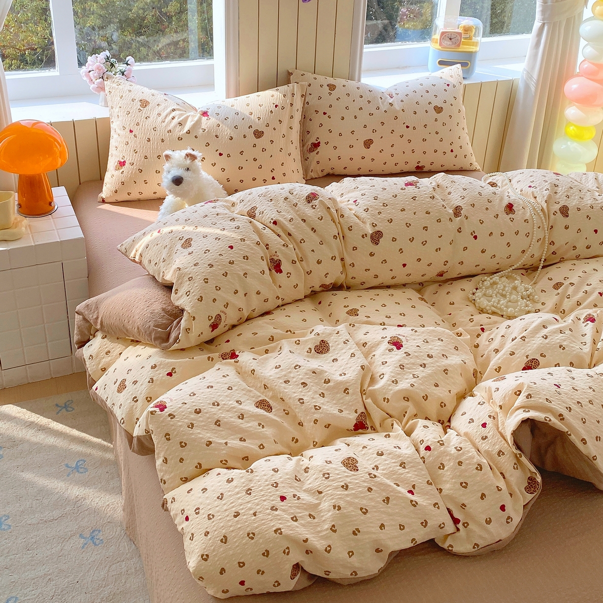 91家纺网 家纺一手货源 找家纺 爱橙家纺（原艾橙家纺） 2026春夏新款A类高品质110克超柔泡芙纱四件套 豹纹甜心